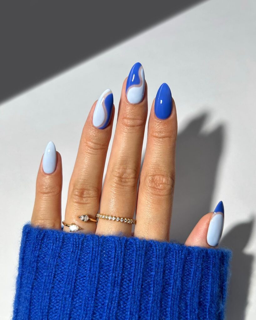 blue nails wave design