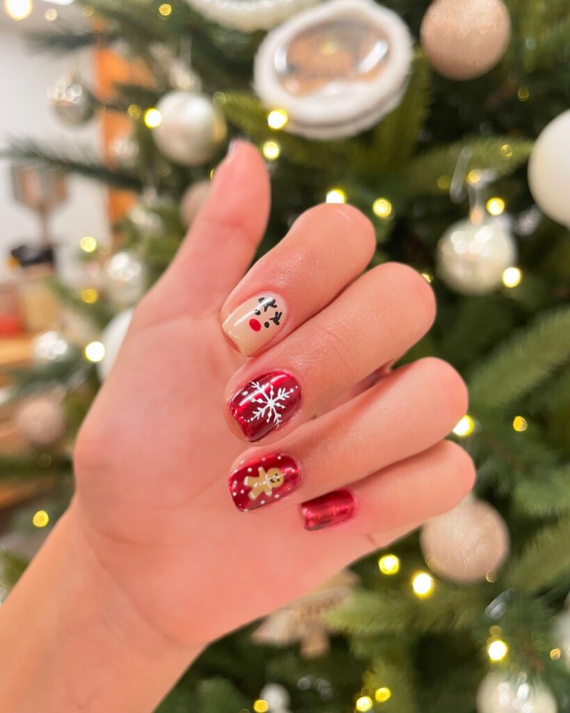 Metallic red Christmas Manicure